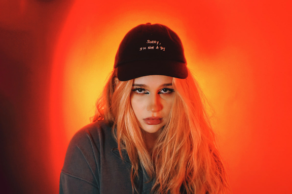 &Pcy;&rcy;&ocy;&scy;&tcy;&ocy; &Lcy;&iecy;&rcy;&acy; &vcy; &CHcy;&iecy;&lcy;&yacy;&bcy;&icy;&ncy;&scy;&kcy;&iecy; 1 &acy;&pcy;&rcy;&iecy;&lcy;&yacy;