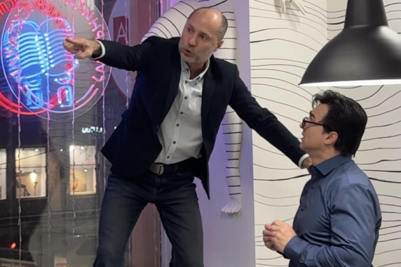 Спектакль "Скажи любви - да"