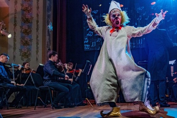 &Pcy;&iecy;&tcy;&yacy; vs &vcy;&ocy;&lcy;&kcy;