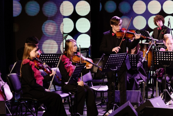 Когда приходит год молодой...