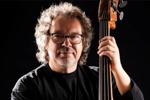 &Dcy;&iecy;&ncy;&icy;&scy; &Mcy;&acy;&tscy;&ucy;&iecy;&vcy; &pcy;&rcy;&iecy;&dcy;&scy;&tcy;&acy;&vcy;&lcy;&yacy;&iecy;&tcy;&period;&period;&period; &Scy;&icy;&mcy;&fcy;&ocy;&dcy;&zhcy;&acy;&zcy;