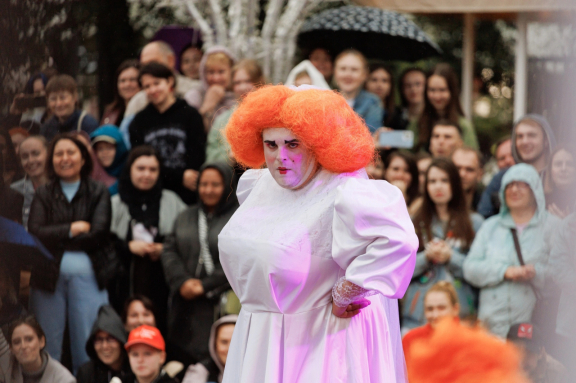 Duet NEBOLET/Дуэт НЕБОЛЕТ Спектакль «Горько»