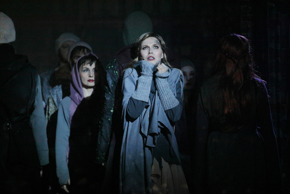 "&CHcy;&iecy;&lcy;&ocy;&vcy;&iecy;&kcy;&comma; &kcy;&ocy;&tcy;&ocy;&rcy;&ycy;&jcy; &scy;&mcy;&iecy;&iocy;&tcy;&scy;&yacy;" &gcy;&period;&IEcy;&kcy;&acy;&tcy;&iecy;&rcy;&icy;&ncy;&bcy;&ucy;&rcy;&gcy;