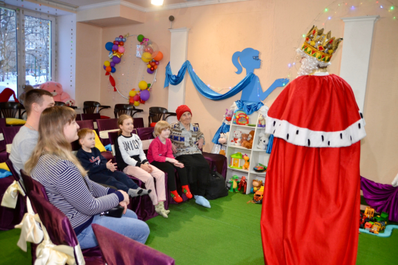 &laquo;&Ncy;&acy; &bcy;&acy;&lcy;&ucy; &ucy; &kcy;&ocy;&rcy;&ocy;&lcy;&yacy;&raquo; &shcy;&ocy;&ucy; &gcy;&icy;&gcy;&acy;&ncy;&tcy;&scy;&kcy;&icy;&khcy; &mcy;&ycy;&lcy;&softcy;&ncy;&ycy;&khcy; &pcy;&ucy;&zcy;&ycy;&rcy;&iecy;&jcy;