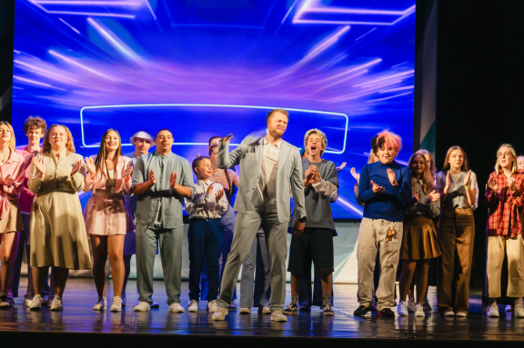 1&sol;2 &fcy;&icy;&ncy;&acy;&lcy;&acy; &Ocy;&fcy;&icy;&tscy;&icy;&acy;&lcy;&softcy;&ncy;&ocy;&jcy; &lcy;&icy;&gcy;&icy; &Kcy;&Vcy;&Ncy; "&Ocy;&tcy;&kcy;&rcy;&ycy;&tcy;&acy;&yacy; &Ucy;&rcy;&acy;&lcy;&kcy;&acy;"