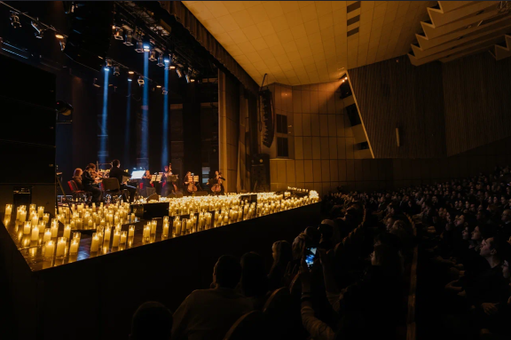 "P&period;S&period; &YAcy; &lcy;&yucy;&bcy;&lcy;&yucy; &tcy;&iecy;&bcy;&yacy;" Neo Classic Orchestra&comma; &zhcy;&icy;&vcy;&ocy;&jcy; &khcy;&ocy;&rcy; &icy; 3000 &scy;&vcy;&iecy;&chcy;&iecy;&jcy;&period;