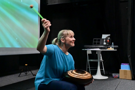 &Mcy;&acy;&scy;&tcy;&iecy;&rcy;-&kcy;&lcy;&acy;&scy;&scy; &laquo;&Zcy;&vcy;&ucy;&kcy;&icy; &icy; &mcy;&ucy;&zcy;&ycy;&kcy;&acy; &vcy; &Tcy;&iecy;&acy;&tcy;&rcy;&iecy; &kcy;&ucy;&kcy;&ocy;&lcy;&raquo;