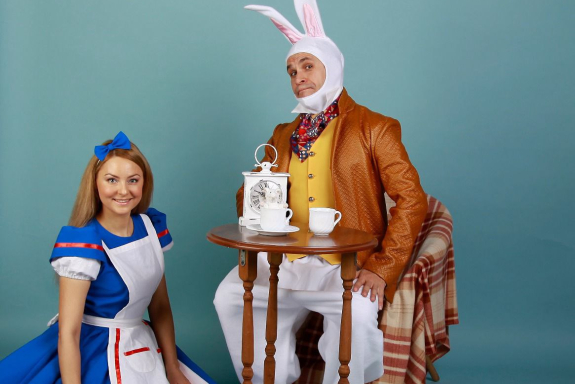 &Acy;&lcy;&icy;&scy;&acy; &vcy; &scy;&tcy;&rcy;&acy;&ncy;&iecy; &CHcy;&ucy;&dcy;&iecy;&scy;