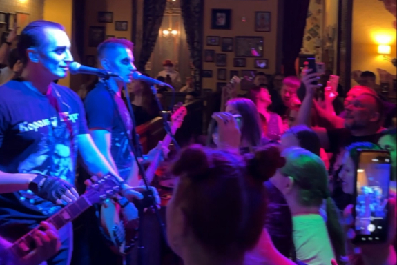 &Lcy;&yucy;&bcy;&icy;&mcy;&ycy;&iecy; &pcy;&iecy;&scy;&ncy;&icy; &Kcy;&icy;&SHcy;&comma; &pcy;&rcy;&ocy;&iecy;&kcy;&tcy; &Pcy;&rcy;&iecy;&mcy;&softcy;&iecy;&rcy;&acy;