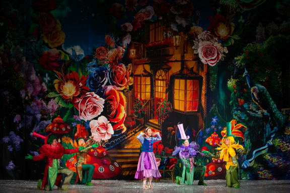 Московская премьера Новогодней сказки "СНЕЖНАЯ КОРОЛЕВА" от режиссёра Московского театра Н. Сац В. Меркулова