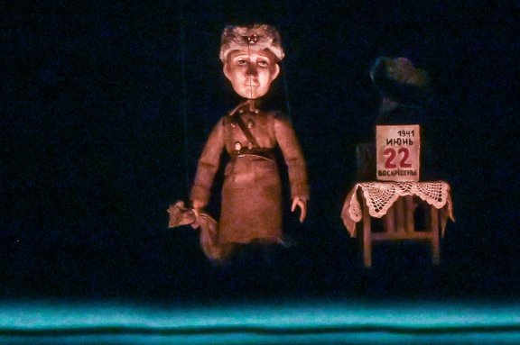 &Mcy;&acy;&mcy;&acy;&comma; &pcy;&acy;&pcy;&acy; &icy; &yacy;&comma; &Lcy;&yucy;&scy;&yacy;