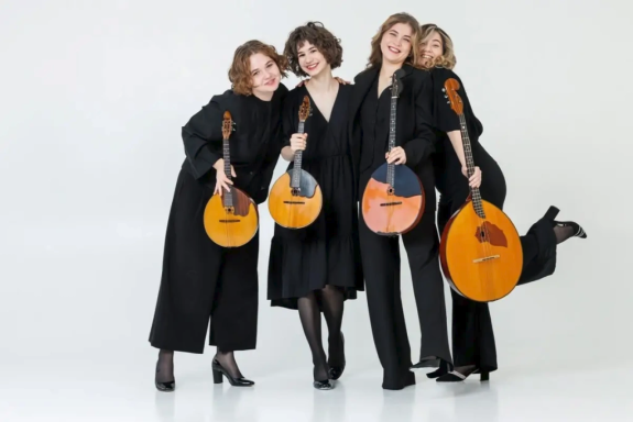 &Vcy;&scy;&iecy;&ncy;&ocy;&shchcy;&ncy;&ocy;&iecy; &bcy;&dcy;&iecy;&ncy;&icy;&iecy;