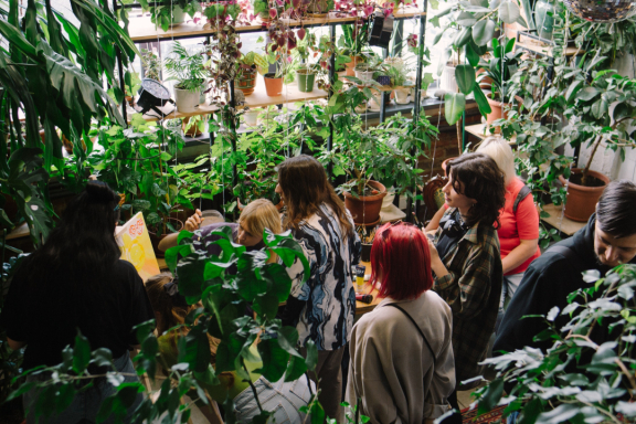 Мастер-класс по пастели "Букет в красном вазоне"