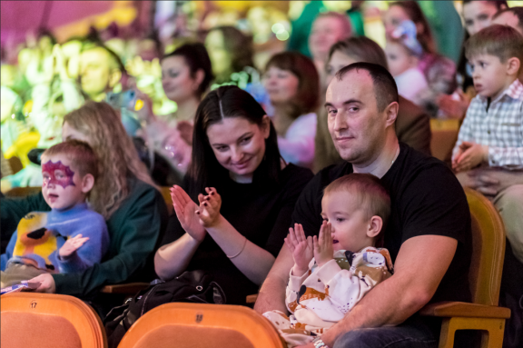 &Scy;&icy;&ncy;&icy;&jcy; &tcy;&rcy;&acy;&kcy;&tcy;&ocy;&rcy; &vcy; &gcy;&ocy;&scy;&tcy;&yacy;&khcy; &ucy; &Dcy;&iecy;&dcy;&acy; &Mcy;&ocy;&rcy;&ocy;&zcy;&acy;