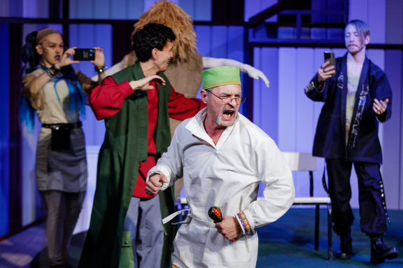 Хутор, престиж и котик