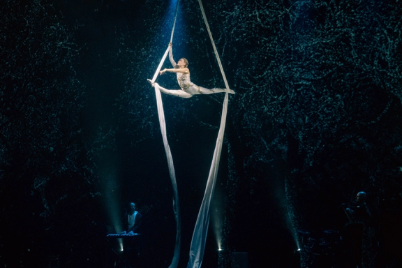 Музыка в темноте. Время женщин