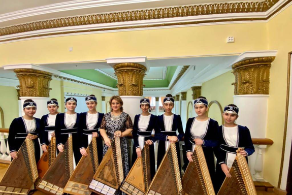 &Mcy;&iecy;&zhcy;&rcy;&iecy;&gcy;&icy;&ocy;&ncy;&acy;&lcy;&softcy;&ncy;&ycy;&jcy; &fcy;&iecy;&scy;&tcy;&icy;&vcy;&acy;&lcy;&softcy; &Acy;&rcy;&mcy;&yacy;&ncy;&scy;&kcy;&ocy;&jcy; &mcy;&ucy;&zcy;&ycy;&kcy;&icy; &icy; &tcy;&acy;&ncy;&tscy;&acy;