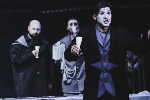 &Icy;&dcy;&icy;&ocy;&tcy;