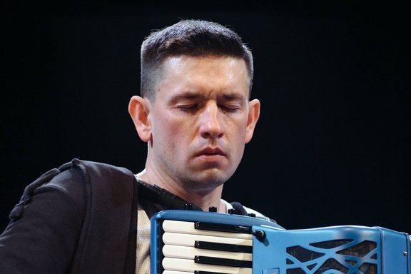 &Ocy;&rcy;&kcy;&iecy;&scy;&tcy;&rcy; &laquo;&Mcy;&acy;&lcy;&acy;&khcy;&icy;&tcy;&raquo;&comma; &Acy;&period; &Pcy;&ocy;&iecy;&lcy;&ucy;&iecy;&vcy; &laquo;&Zcy;&vcy;&ucy;&kcy;&icy; &Kcy;&ocy;&scy;&mcy;&ocy;&scy;&acy;&raquo;