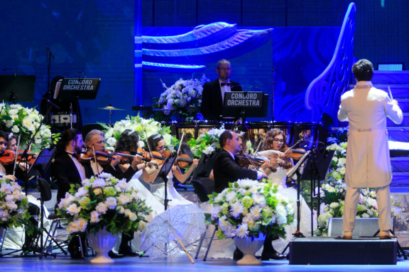 2025.12.24 Челябинск Конгресс Холл Белоснежный бал Штрауса