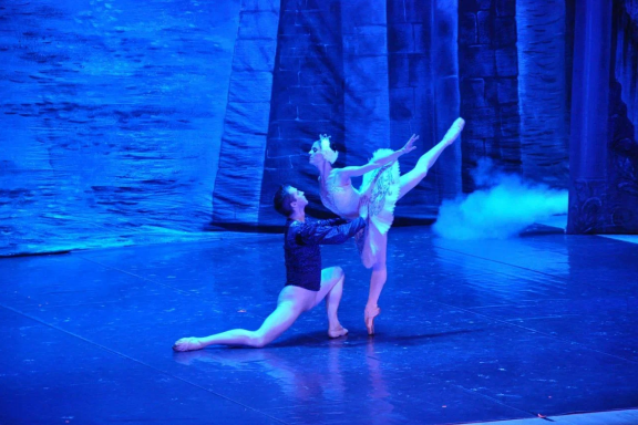балет "Лебединое озеро"/ Челябинск