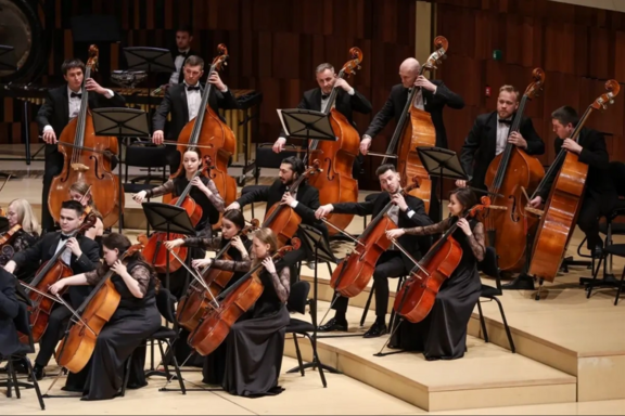 &Scy;&icy;&mcy;&fcy;&ocy;&ncy;&icy;&chcy;&iecy;&scy;&kcy;&icy;&jcy; &ocy;&rcy;&kcy;&iecy;&scy;&tcy;&rcy; &icy; &Vcy;&period;&Acy;&bcy;&rcy;&acy;&mcy;&ocy;&vcy;&acy;