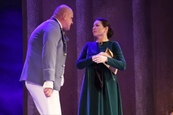 Леди и Адмирал