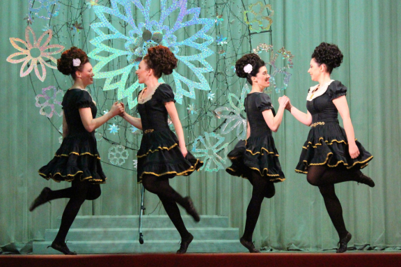 Шоу-концерт" Новогодняя симфония ритмов".Ирландские танцы. Балет.Трайбл. Фламенко. Бурлеск