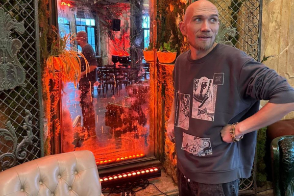 &Pcy;&ocy;&ecy;&tcy;&icy;&chcy;&iecy;&scy;&kcy;&icy;&jcy; &vcy;&iecy;&chcy;&iecy;&rcy; "&YAcy; &Rcy;&Acy;&Zcy;&Ncy;&Ycy;&Jcy;"