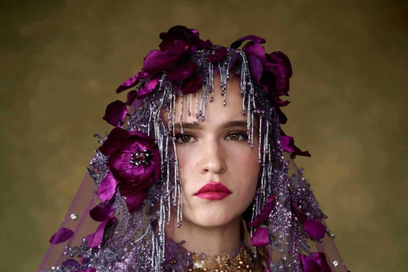 &Fcy;&icy;&ncy;&acy;&lcy; &fcy;&iecy;&scy;&tcy;&icy;&vcy;&acy;&lcy;&yacy; &mcy;&ocy;&dcy;&ycy; "&Pcy;&lcy;&acy;&tcy;&softcy;&iecy; &gcy;&ocy;&rcy;&ocy;&dcy;&acy;"