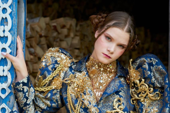 &Fcy;&icy;&ncy;&acy;&lcy; &fcy;&iecy;&scy;&tcy;&icy;&vcy;&acy;&lcy;&yacy; &mcy;&ocy;&dcy;&ycy; "&Pcy;&lcy;&acy;&tcy;&softcy;&iecy; &gcy;&ocy;&rcy;&ocy;&dcy;&acy;"