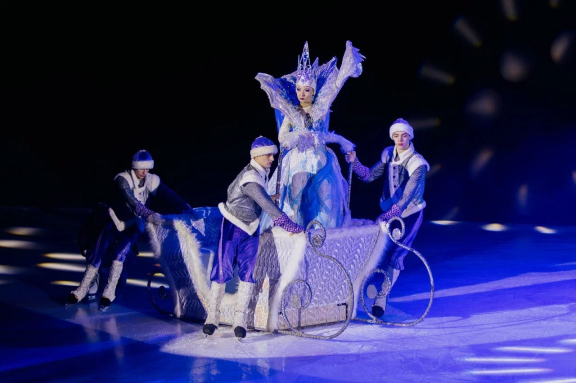 Цирк на льду  "Снежная королева"