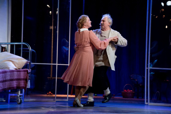 "&Ncy;&iecy; &ucy;&khcy;&ocy;&dcy;&icy;" &Kcy; &yucy;&bcy;&icy;&lcy;&iecy;&yucy; &acy;&kcy;&tcy;&rcy;&icy;&scy;&ycy; &Ncy;&period;&Ncy;&acy;&gcy;&dcy;&acy;&scy;&iecy;&vcy;&ocy;&jcy;