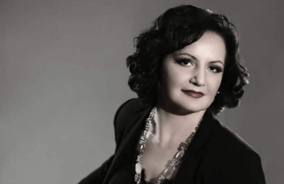 &Zcy;&vcy;&iecy;&zcy;&dcy;&ycy; &ncy;&acy; &ncy;&iecy;&bcy;&iecy;&period;&period;&period;