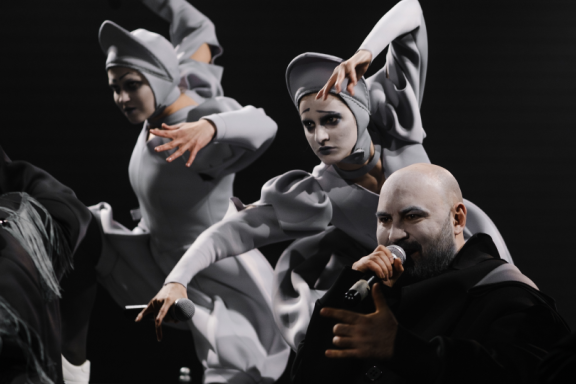 &Icy;&dcy;&icy;&ocy;&tcy;