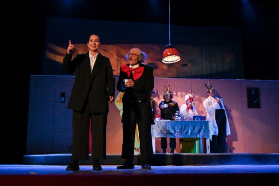 &chcy;&tcy;&ocy;-&tcy;&ocy; &vcy;&rcy;&ocy;&dcy;&iecy; &dcy;&ocy;&ncy; &kcy;&icy;&khcy;&ocy;&tcy;