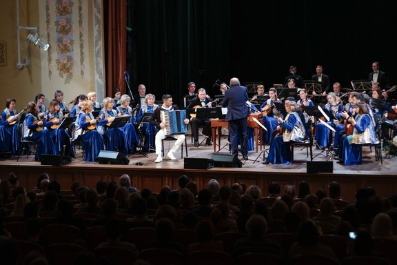 &Ocy;&rcy;&kcy;&iecy;&scy;&tcy;&rcy; &laquo;&Mcy;&acy;&lcy;&acy;&khcy;&icy;&tcy;&raquo;&comma; &Acy;&period; &Pcy;&ocy;&iecy;&lcy;&ucy;&iecy;&vcy; &laquo;&Zcy;&vcy;&ucy;&kcy;&icy; &Kcy;&ocy;&scy;&mcy;&ocy;&scy;&acy;&raquo;