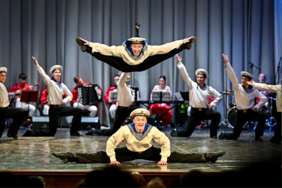 &Ecy;&tcy;&icy;&khcy; &dcy;&ncy;&iecy;&jcy; &ncy;&iecy; &scy;&mcy;&ocy;&lcy;&kcy;&ncy;&iecy;&tcy; &scy;&lcy;&acy;&vcy;&acy;