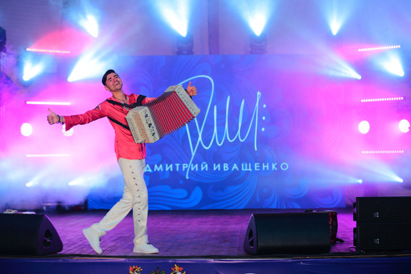 Дмитрий Иващенко "Один в мире! И тот в Сибири!"