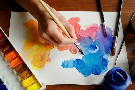 &Acy;&rcy;&tcy;-&vcy;&iecy;&chcy;&iecy;&rcy;&icy;&ncy;&kcy;&acy; - &Mcy;&acy;&scy;&tcy;&iecy;&rcy;-&kcy;&lcy;&acy;&scy;&scy; &pcy;&ocy; &zhcy;&icy;&vcy;&ocy;&pcy;&icy;&scy;&icy; &acy;&kcy;&rcy;&icy;&lcy;&ocy;&vcy;&ycy;&mcy;&icy; &icy;&lcy;&icy; &mcy;&acy;&scy;&lcy;&yacy;&ncy;&ycy;&mcy;&icy; &kcy;&rcy;&acy;&scy;&kcy;&acy;&mcy;&icy; &ncy;&acy; &khcy;&ocy;&lcy;&scy;&tcy;&acy;&khcy;