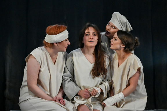 &Gcy;&acy;&dcy;&yucy;&kcy;&acy;