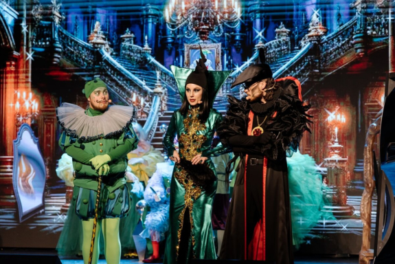 &Pcy;&ocy; &tcy;&ucy; &scy;&tcy;&ocy;&rcy;&ocy;&ncy;&ucy; &zcy;&iecy;&rcy;&kcy;&acy;&lcy;&acy;