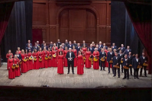 &Dcy;&vcy;&acy; &yucy;&bcy;&icy;&lcy;&iecy;&yacy; &rcy;&ucy;&scy;&scy;&kcy;&ocy;&gcy;&ocy; &ocy;&rcy;&kcy;&iecy;&scy;&tcy;&rcy;&acy;