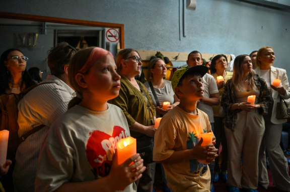 &Pcy;&ocy; &tcy;&iecy;&acy;&tcy;&rcy;&ucy; &pcy;&rcy;&icy; &scy;&vcy;&iecy;&chcy;&acy;&khcy;