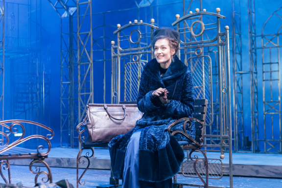 &Acy;&ncy;&ncy;&acy; &Kcy;&acy;&rcy;&iecy;&ncy;&icy;&ncy;&acy;