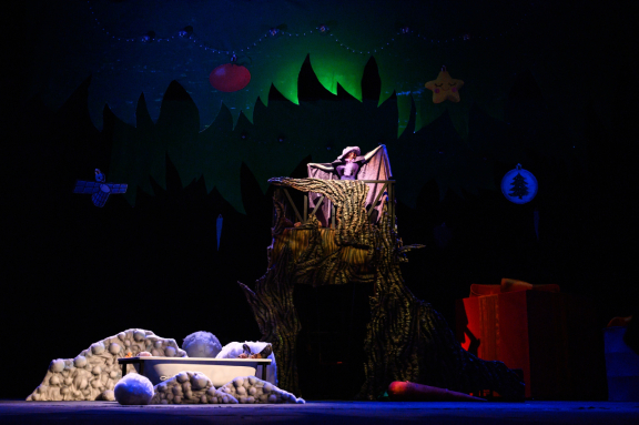 &Ncy;&ocy;&vcy;&ocy;&gcy;&ocy;&dcy;&ncy;&icy;&iecy; &pcy;&rcy;&icy;&kcy;&lcy;&yucy;&chcy;&iecy;&ncy;&icy;&yacy; &icy;&gcy;&rcy;&ucy;&shcy;&iecy;&kcy;