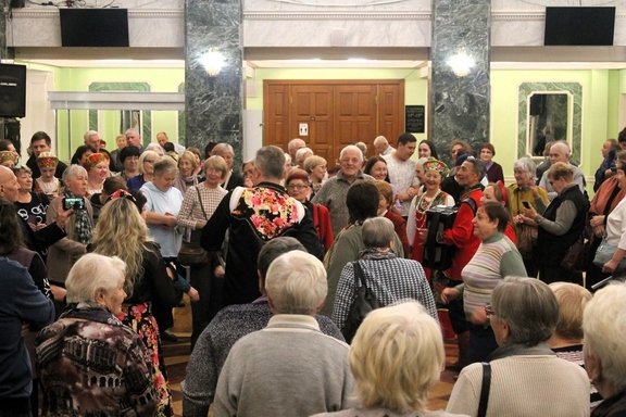 &Vcy; &gcy;&ocy;&scy;&tcy;&yacy;&khcy; &ucy; &Mcy;&icy;&tcy;&rcy;&ocy;&fcy;&acy;&ncy;&ocy;&vcy;&ncy;&ycy; &gcy;&acy;&rcy;&mcy;&ocy;&ncy;&icy;&scy;&tcy;&ycy; &YUcy;&zhcy;&ncy;&ocy;&gcy;&ocy; &Ucy;&rcy;&acy;&lcy;&acy;