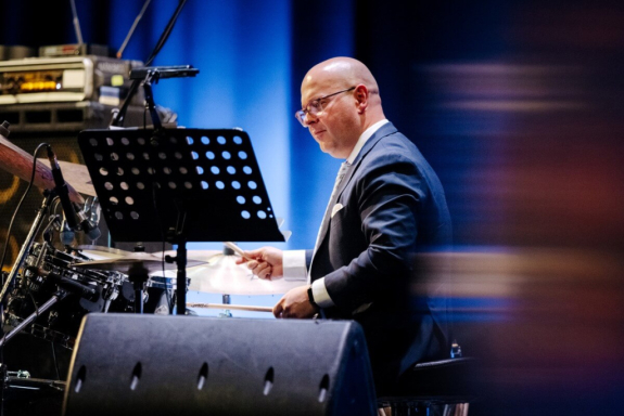 XI Фестиваль музыкального юмора с И.Бутманом