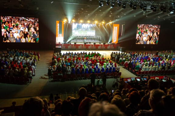 &Pcy;&iecy;&vcy;&chcy;&iecy;&scy;&kcy;&icy;&jcy; &fcy;&iecy;&scy;&tcy;&icy;&vcy;&acy;&lcy;&softcy; "&Rcy;&ucy;&scy;&scy;&kcy;&ocy;&iecy; &Pcy;&ocy;&lcy;&iecy;"