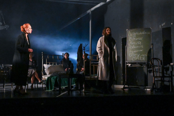 &Acy;&ncy;&ncy;&acy; &Kcy;&acy;&rcy;&iecy;&ncy;&icy;&ncy;&acy;